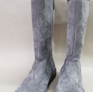 New Ugg Boot make offer